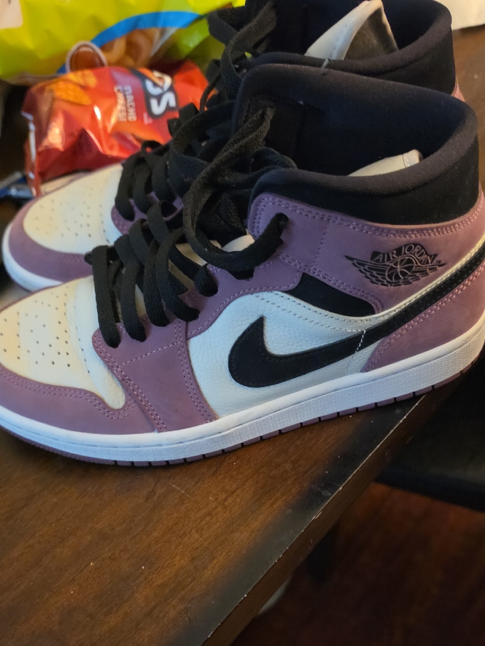 Nike Kids Air Jordan 1 Mid Sneakers - Purple White Black